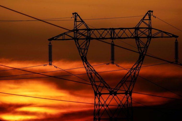 FRANCE: LA CRE PROPOSE UNE HAUSSE DE 0,48% DES TARIFS DE L'ÉLECTRICITÉ AU 1ER AOÛT
