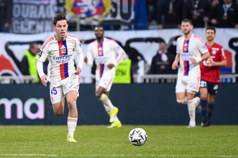 Premier contrat pro en vue à l'OL pour un jeune attaquant