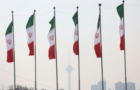 Des drapeaux iraniens à Téhéran