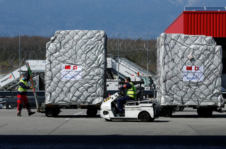 CORONAVIRUS: L'UE PROLONGE L'EXEMPTION DE TAXES SUR LES MASQUES IMPORTÉS