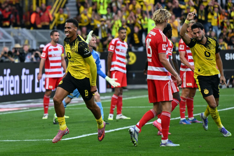 Première victoire de la saison pour le Borussia Dortmund