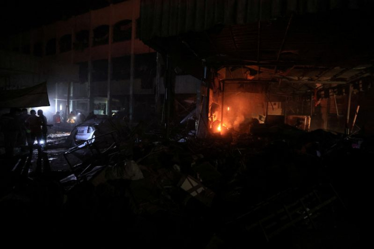 Les dégâts d'une frappe israélienne sur une école abritant des personnes déplacées, à Gaza