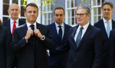 Le président français Emmanuel Macron et le Premier ministre britannique Keir Starmer