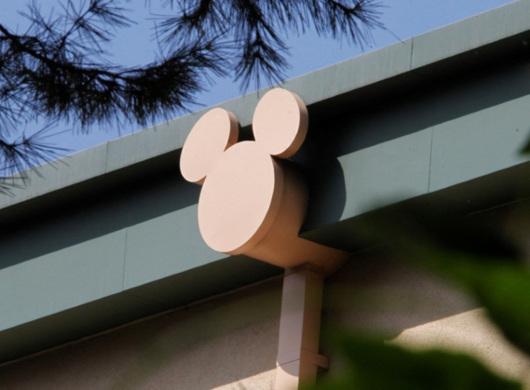 Logo représentant Mickey Mouse, à la Walt Disney Company