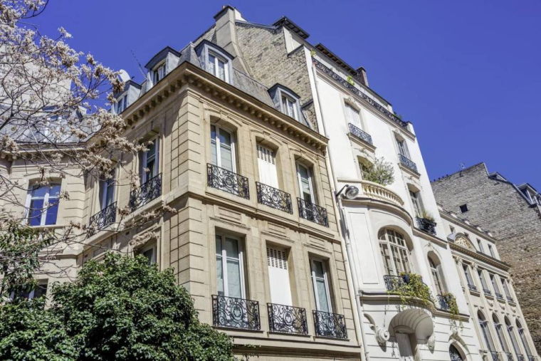 Immobilier : quelles sont les règles pour acheter à plusieurs ? / iStock.com - Nikada