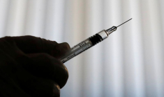 LA MAJORITÉ DES FRANÇAIS N'A PAS L'INTENTION DE SE FAIRE VACCINER, SELON UN SONDAGE