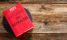 Les retraités doivent-ils contribuer davantage au système français ? (Crédits : ©   Jérôme Rommé- stock.adobe.com)