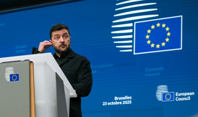 Le président ukrainien Volodymyr Zelensky, à Bruxelles, le 23 octobre 2025 ( AFP / NICOLAS TUCAT )