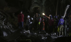 Séismes au Venezuela: les secours cherchent des survivants dans une course contre la montre