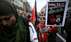Manifestation en soutien aux Palestiniens de la bande de Gaza, le 29 novembre 2025 à Paris ( AFP / JULIEN DE ROSA )