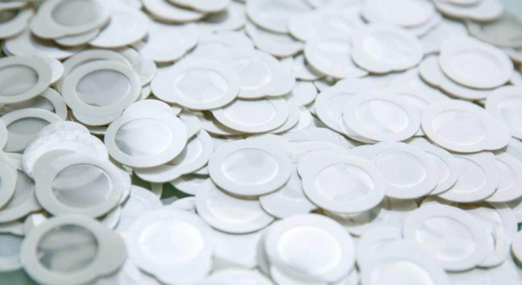 Les patchs de désensibilisation Viaskin. (© DBV technologies