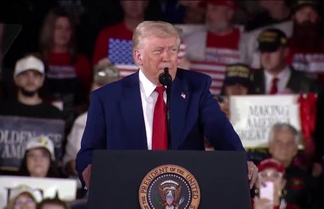 100 jours de Donald Trump à la Maison Blanche : le président américain défend son bilan