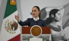 La présidente mexicaine Claudia Sheinbaum lors de sa conférence de presse quotidienne au Palais national de Mexico, le 3 février 2025.  ( AFP / YURI CORTEZ )
