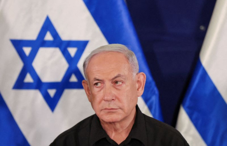 Photo d'archives: Le Premier ministre israélien Benjamin Netanyahu tient une conférence de presse à Tel Aviv