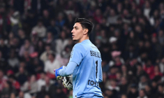 Berke Özer se fait allumer par la fédération turque