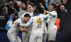 L'Olympique de Marseille et Aubameyang renversent Newcastle en quatre minutes