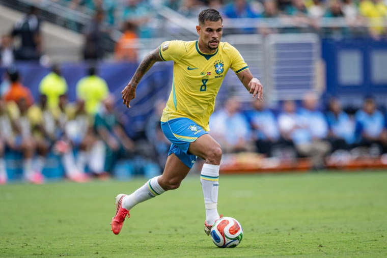 Bruno Guimarães dévasté après l'élimination du Brésil