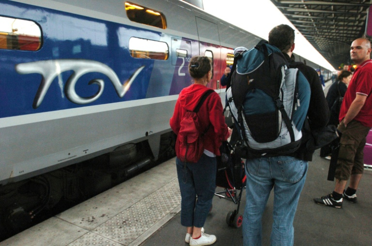 Le logo TGV sur un train de la ligne à grande vitesse Paris-Sarrebruck, via Strasbourg, le 10 juin 2007 à Strasbourg ( AFP / JEAN AYISSI )