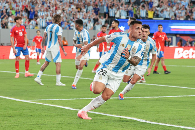 L'Argentine se qualifie pour les quarts de finale de la Copa América