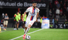 Rachid Ghezzal pourra bien jouer avec l’OL en Ligue Europa