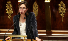 La ministre des Comptes publics, Amélie de Montchalin,  à l'Assemblée nationale le 13 janvier 2026. ( AFP / Ludovic MARIN )