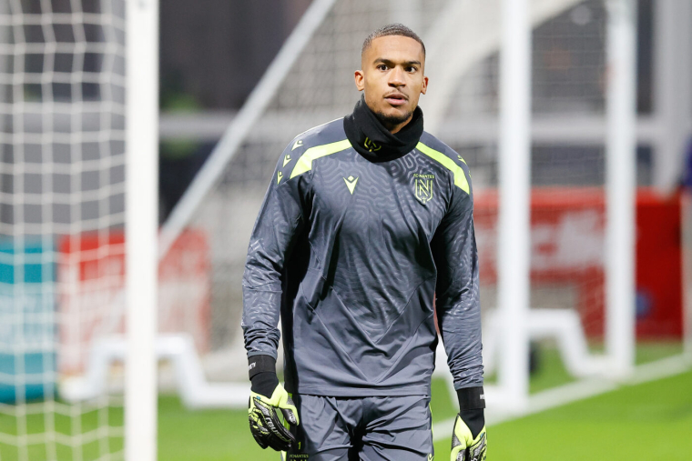 Alban Lafont a enfin trouvé un club