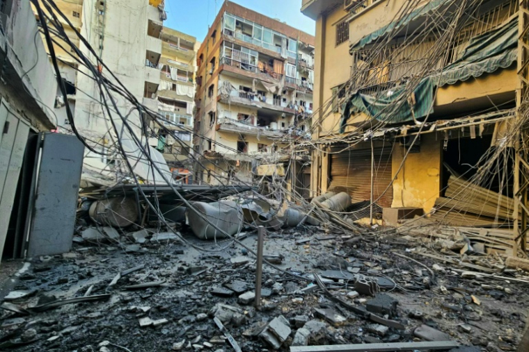 Les décombres après un attaque aérienne israélienne dans un quartier sud de Beyrouth, le 6 mars 2026, au Liban ( AFP / - )
