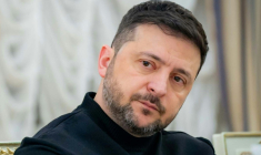 Le président ukrainien Volodymyr Zelensky lors d'une rencontre avec des journalistes, sur une photo prise le 29 janvier et diffusée le 30 janvier 2026 par le service de presse de la présidence ukrainienne ( UKRAINIAN PRESIDENTIAL PRESS SERVICE / Handout )