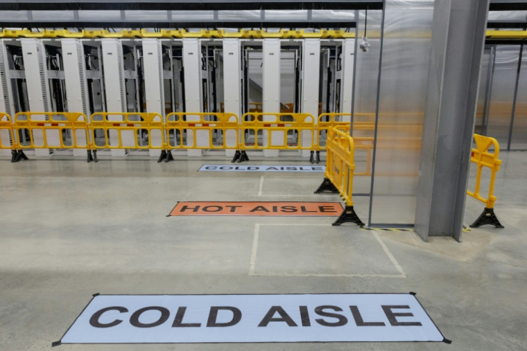 Le centre de données Microsoft à Karawang, dans l'ouest de Java, le 4 février 2026 en Indonésie ( AFP / YASUYOSHI CHIBA )