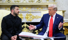 Volodymyr Zelensky et Donald Trump à Washington, aux États-Unis, le 18 août 2025. ( AFP / MANDEL NGAN )