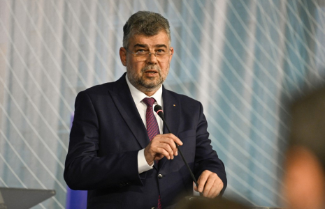 Le Premier ministre roumain Marcel Ciolacu à Varna, en Bulgarie, le 9 octobre 2023. ( AFP / NIKOLAY DOYCHINOV )