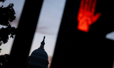 Le dôme du Capitole de Washington, siège du Congrès américain, au premier jour d'une paralysie budgétaire - un "shutdown" - le 1er octobre 2025 ( AFP / Brendan Smialowski )