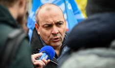 Laurent Berger, le 28 mars 2023, à Paris ( AFP / CHRISTOPHE ARCHAMBAULT )