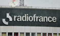 Une grève de deux jours débute dimanche à Radio France pour protester contre l'arrivée comme éditorialiste sur France Inter de Charles Sapin, un responsable du magazine Valeurs actuelles ( AFP / Ludovic MARIN )