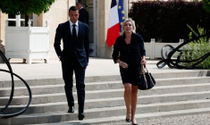 Marine Le Pen et Jordan Bardella du RN, parti français d'extrême droite