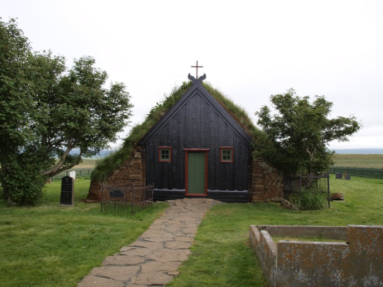 L’Islande tente de sauver ces dernières maisons aux toits atypiques (Crédit photo: Pxhere.com)