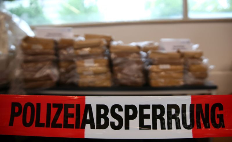 LA POLICE ALLEMANDE DÉMANTÈLE UN RÉSEAU INTERNATIONAL DE TRAFIQUANTS DE COCAÏNE