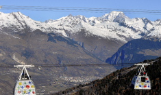 ( AFP / JEAN-PIERRE CLATOT )