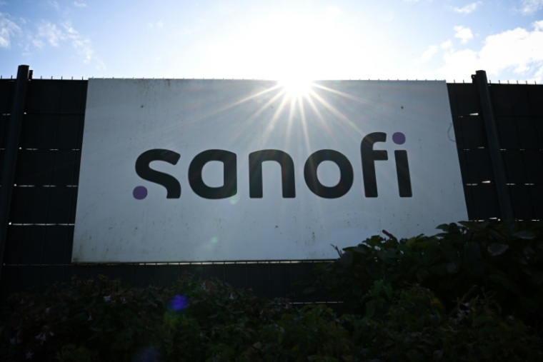 le groupe pharmaceutique français Sanofi a annoncé son intention d'"investir au moins 20 milliards de dollars aux Etats-Unis d'ici 2030" ( AFP / Lou BENOIST )