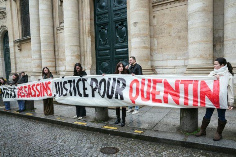 Rassemblement à Paris le 15 février 2026 pour demander "justice pour Quentin", décédé à Lyon après une agression mortelle  ( AFP / ALAIN JOCARD )