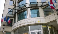 ( AFP / FRED DUFOUR )