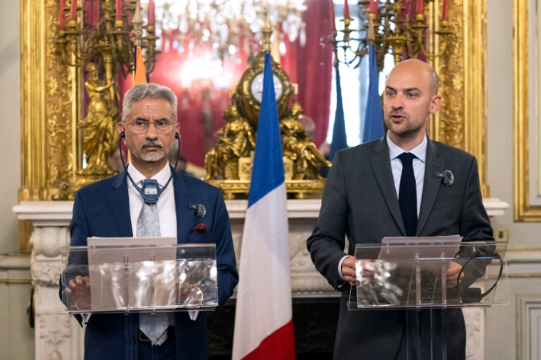 Le ministre indien des Affaires étrangères Subrahmanyam Jaishankar lors d'une conférence de presse à Marseille, avec son homologue français Jean-Noël Barrot, le 13 juin 2025 ( AFP / Miguel MEDINA )