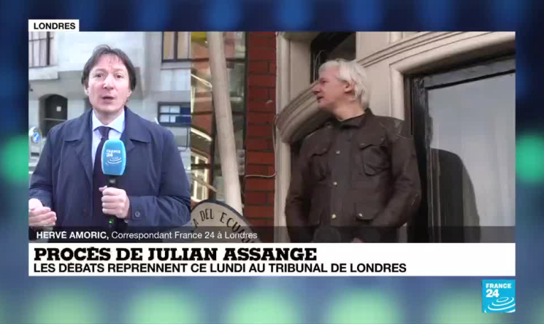 Procès Assange : " Il y a beaucoup de manifestants, dont des personnalités connues"