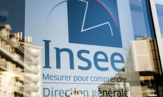 L'Institut national de la statistique (Insee) dévoile jeudi le niveau de croissance atteint au troisième trimestre par l'économie française, relativement résiliente malgré la forte incertitude politique et la hausse des droits de douane américains ( AFP / Aurore MESENGE )