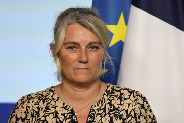 La ministre de la Santé Stéphanie Rist lors d'une conférence de presse à l'Elysée, le 27 mai 2026 à Paris ( AFP / Ludovic MARIN )