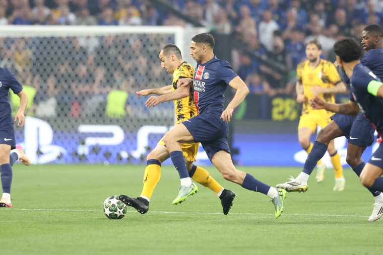 VIDÉO : Achraf Hakimi ouvre le score... mais ne célèbre pas !