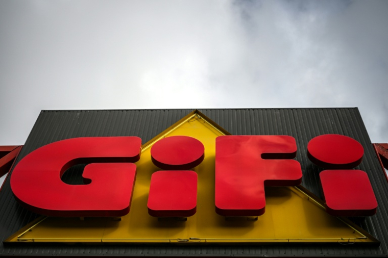 Après de graves difficultés et une valse des dirigeants, l'enseigne de bazar GiFi a annoncé mardi à ses salariés solliciter son placement en redressement judiciaire ( AFP / Gabriel BOUYS )