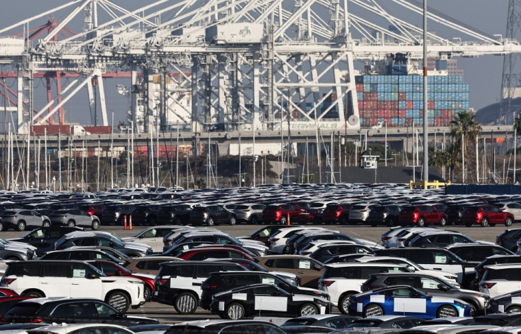 ( GETTY IMAGES NORTH AMERICA / MARIO TAMA )