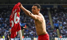 Alexander-Arnold annonce son départ de Liverpool