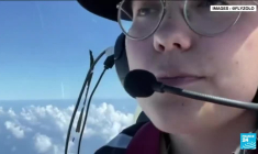À 19 ans, la pilote Zara Rutherford boucle un tour du monde en solo